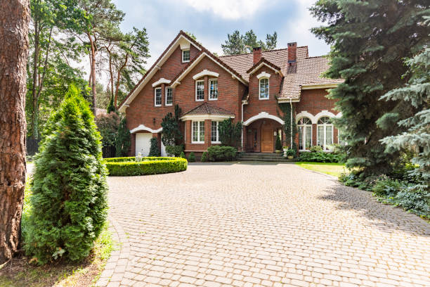 Best Concrete driveway pavers in Hanna City, IL